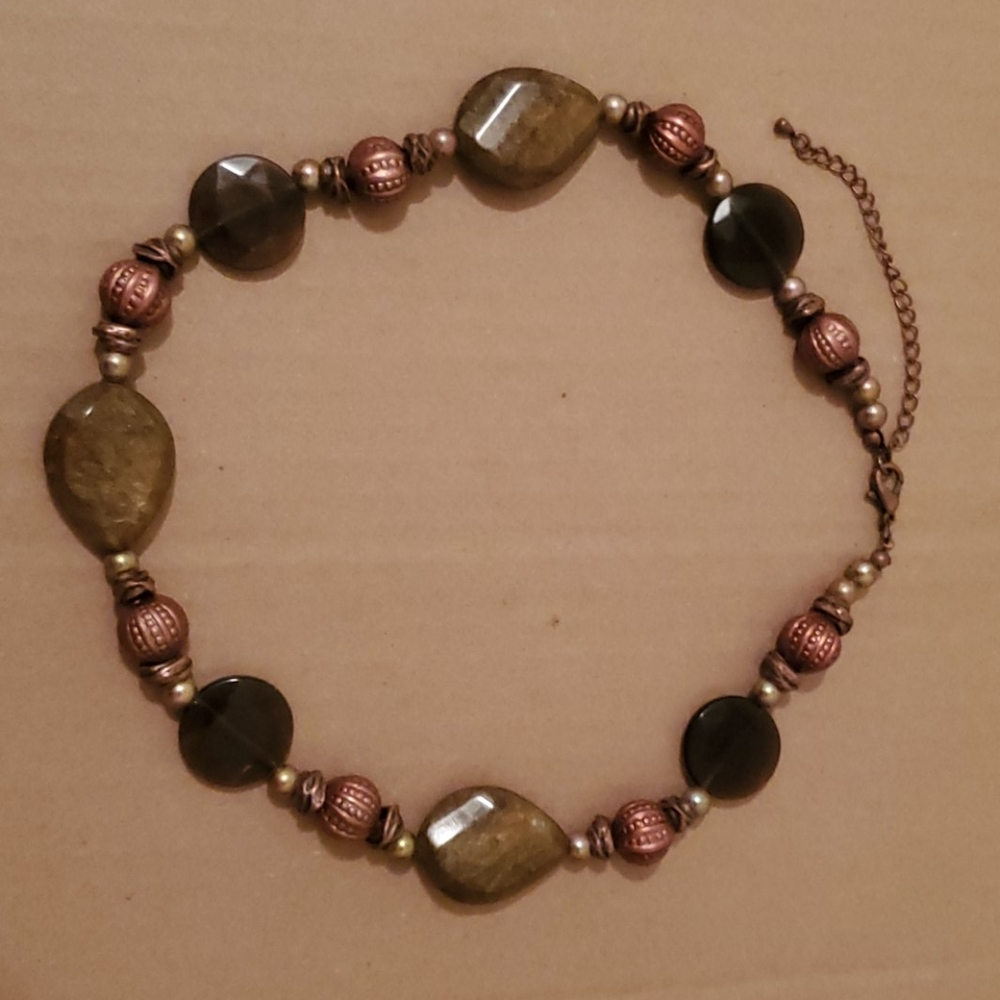 Brown Vintage Style Necklace